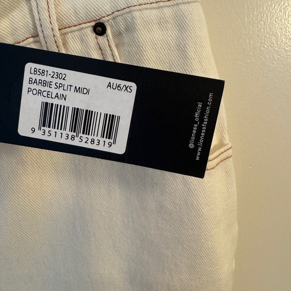 Lioness Barbie Split Maxi Skirt, NWT, size AU6/ XS - Picture 10 of 10